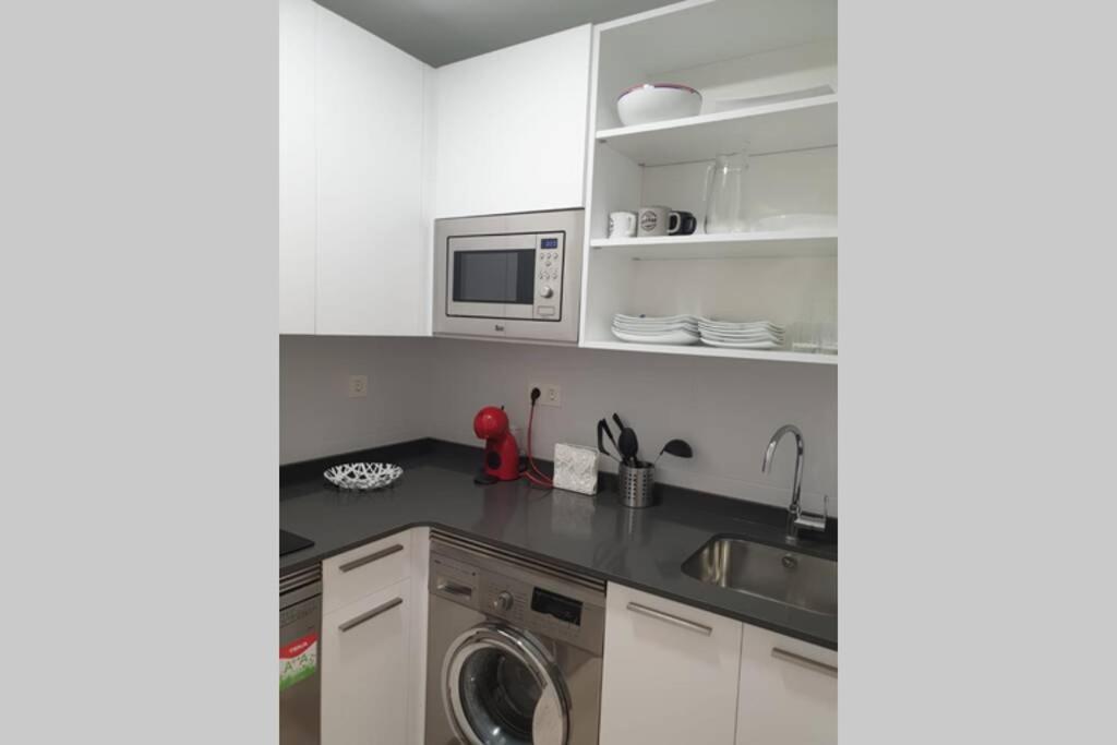 Apartamento Recien Reformado En 바라칼도 외부 사진